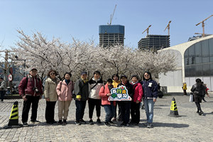 触摸城市的脉搏·对话建筑与艺术 ——虹梅社区学校《人文行走与人文视野》班西岸人文行走
