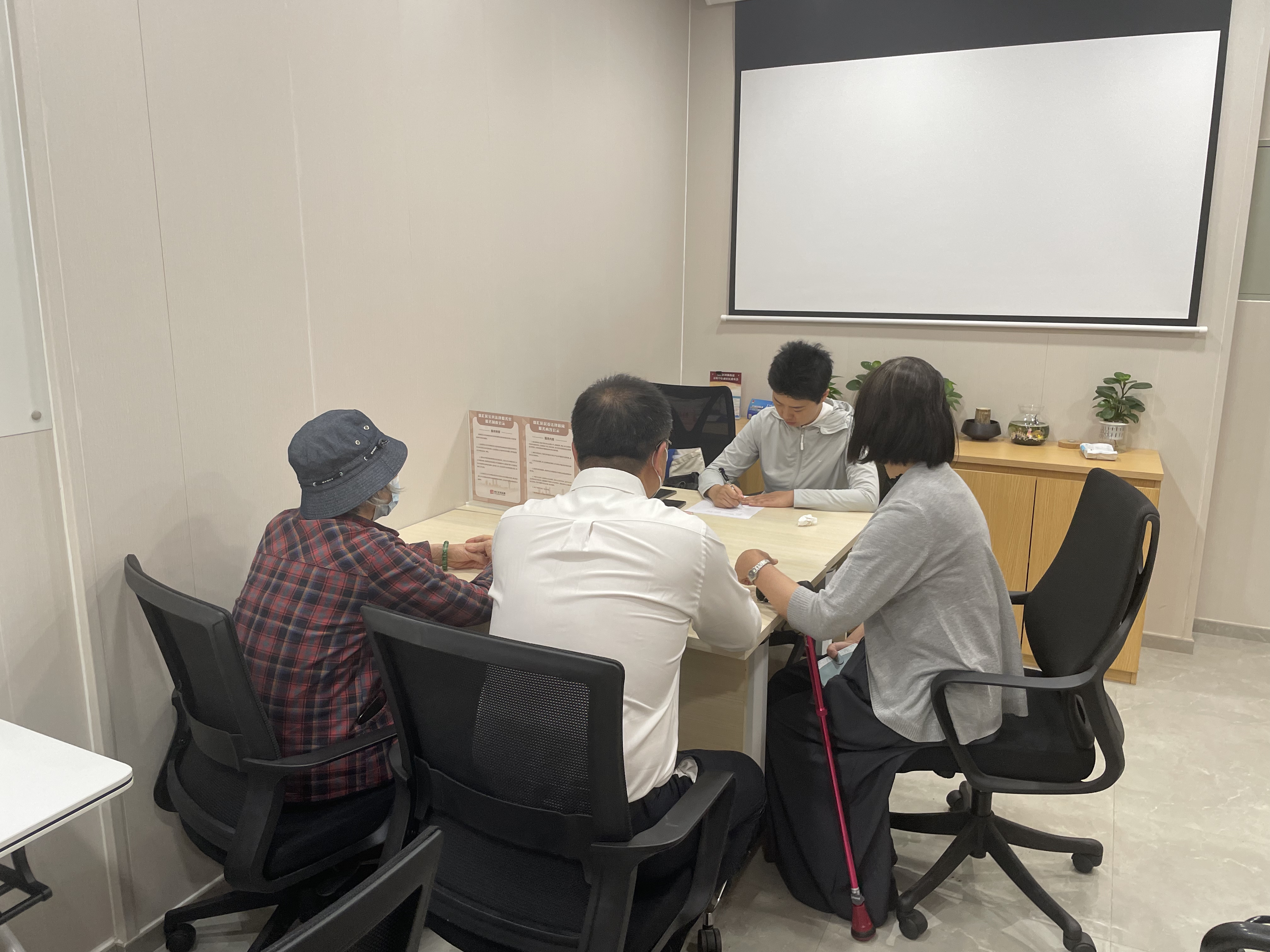 acc8963b89f3de318911a036bb8b7fc.jpg