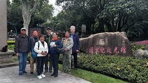 徐光启纪念馆集体照.jpg